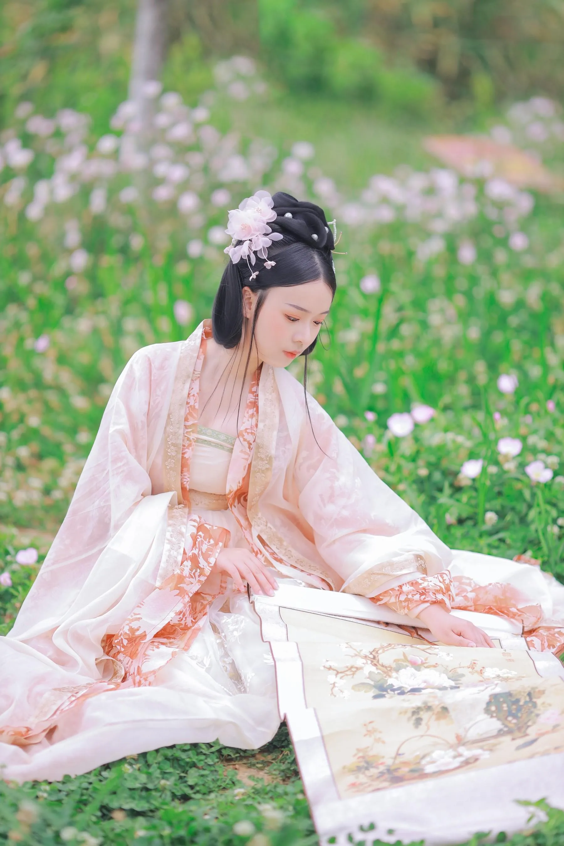 [YITUYU艺图语]2022.08.17 春有约 花不误 蘑菇任性鬼 [20P]插图9